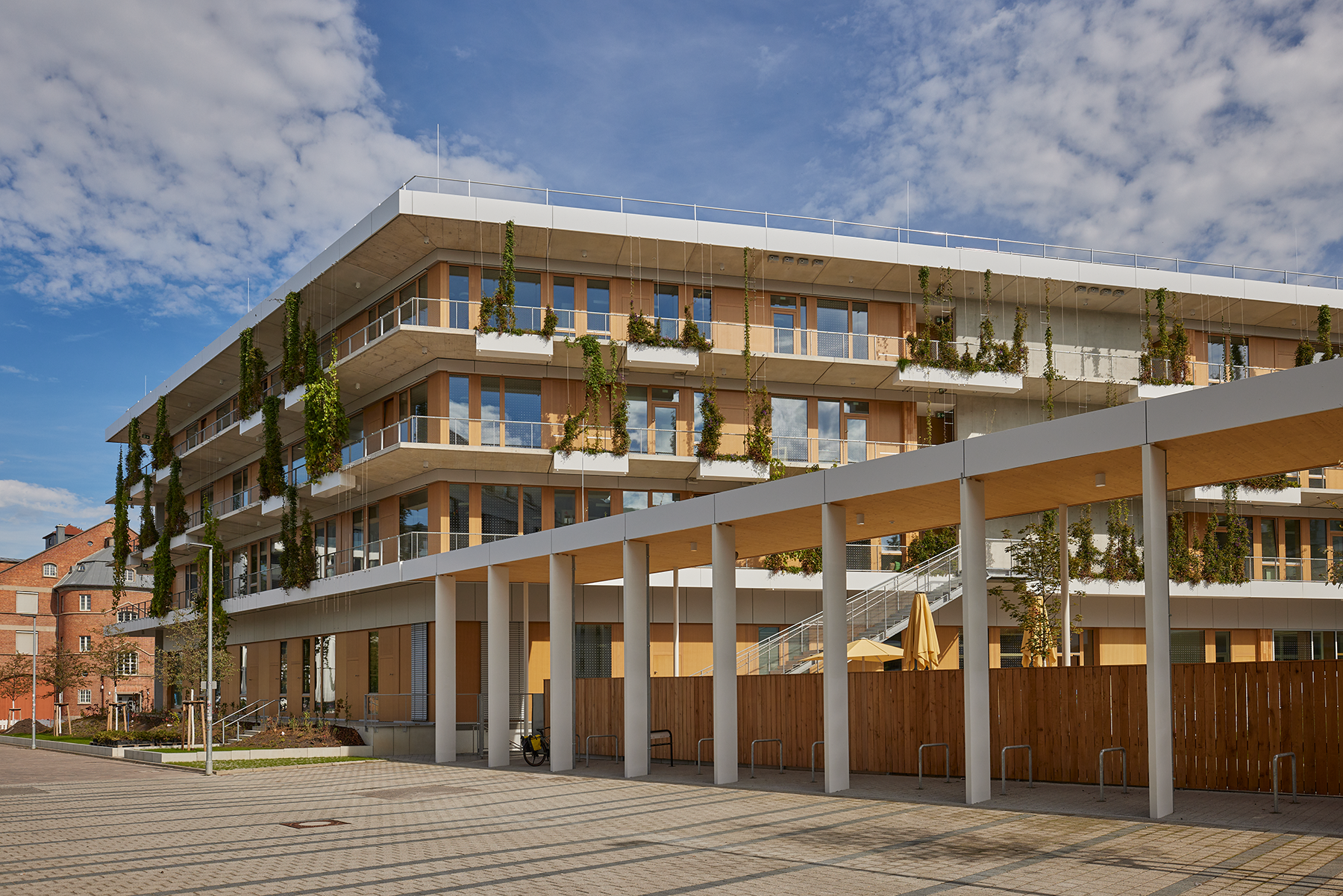 Bildungshaus Neckarpark Stuttgart – modernes Bildungsgebäude mit geplanter Elektrotechnik von KIENLE Beratende Ingenieure