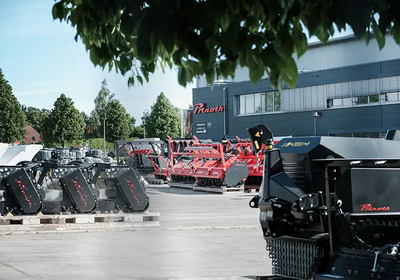 Firmengebäude von Prinoth GmbH – Ingenieurplanung durch Kienle Beratende Ingenieure GmbH