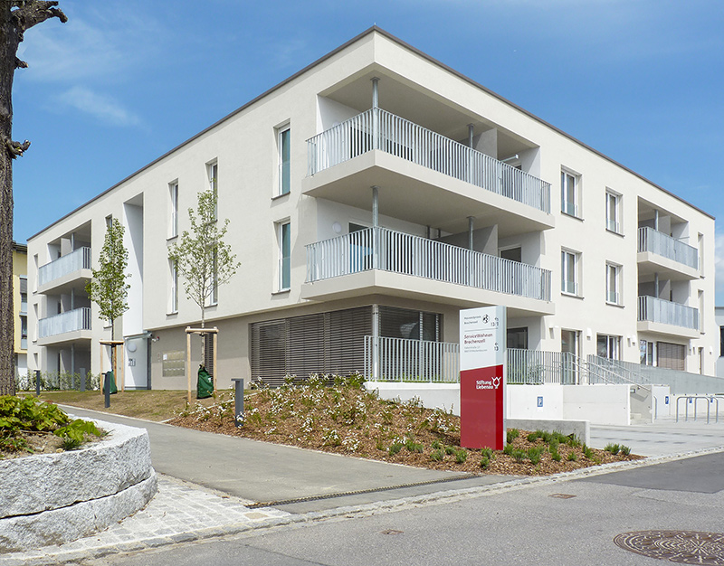 Service-Wohnen Meckenbeuren-Brochenzell – Außenansicht des Wohngebäudes